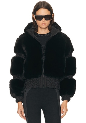 Goldbergh Furry Ski Jacket in Black - Black. Size 34 (also in ).