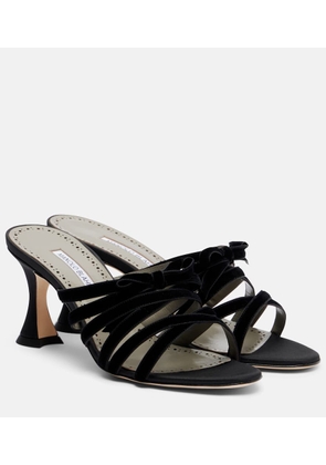 Manolo Blahnik Clementel 70 velvet mules