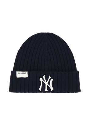 Sporty & Rich Heritage Yankees Serif Cashmere Beanie in Dark Navy - Navy. Size all.