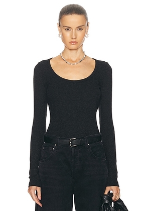 AGOLDE Corey Scoop Neck Tee in Katniss - Charcoal. Size S (also in ).