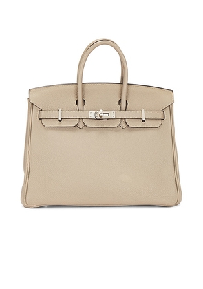 hermes Hermes Togo Birkin 25 Handbag in Gris Tourterelle - Grey. Size all.