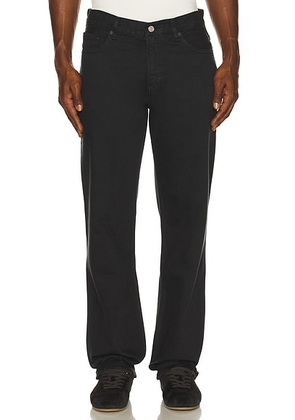 FRAME Relaxed Jean in Dark Navy - Navy. Size 33 (also in 30, 32, 34, 36).