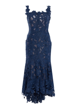 Oscar de la Renta Asymmetric Floral Guipure Midi Dress - Moda Operandi