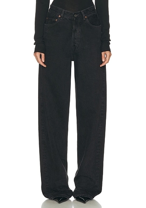 Saint Laurent V-Waist Baggy Wide Leg in 90's French Black - Black. Size 28 (also in ).