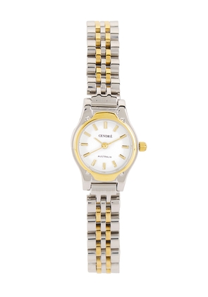 Cendre Isobel Watch in Metallic Silver.