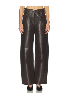 Citizens of Humanity Ayla Baggy in Chocolate. Size 25. Also in 26, 27, 28, 29, 30, 31, 32, 34.