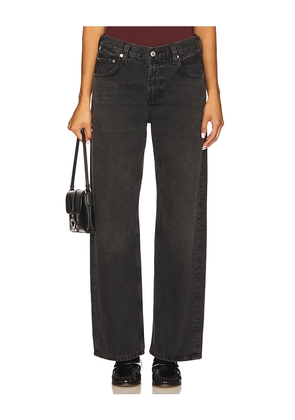 Citizens of Humanity Lindz Low Rise Easy Straight in Black. Size 25. Also in 26, 27, 33, 34.