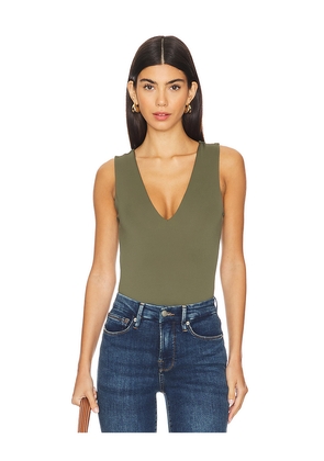 Good American Sculpting Deep V Tank Body in Olive. Size 3X. Also in 5X.