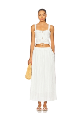 HEARTLOOM Laudine Set in Ivory. Size L. Also in M.