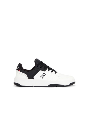 On The Roger Clubhouse Sneaker in Black,White. Size 6.5. Also in 7.5, 8, 8.5.