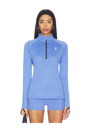 On Climate Shirt in Blue. Size L. Also in M, S, XS.