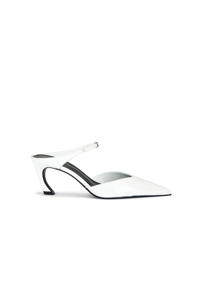 Schutz Laurie Pump in White. Size 8. Also in 8.5, 9, 9.5.