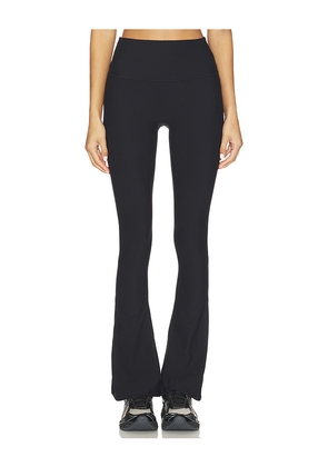 SPANX Spanxsmooth On Form Micro Flare Pant in Black. Size L. Also in M, S, XL.