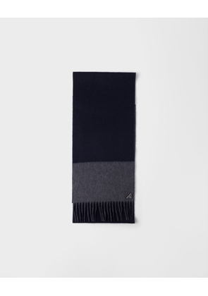 Cashmere scarf