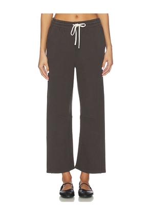 perfectwhitetee Fallon Structured Fleece Barrel Pant in Black. Size S. Also in M.