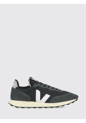 Sneakers VEJA Men color Black
