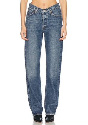 AGOLDE V-waist Kelly Jeans in Essence - Blue. Size 29 (also in 30, 31).