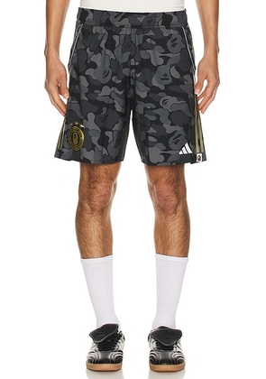 Adidas Originals x Bape Shorts in Black - Grey. Size M (also in ).