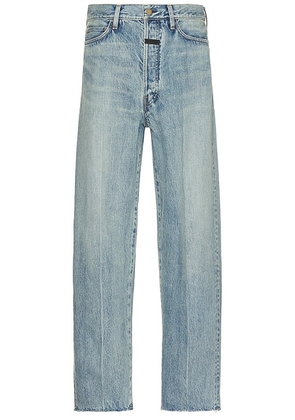 Fear of God 5 Pocket Relaxed Jeans in Indigo 2 - Blue. Size 30 (also in ).