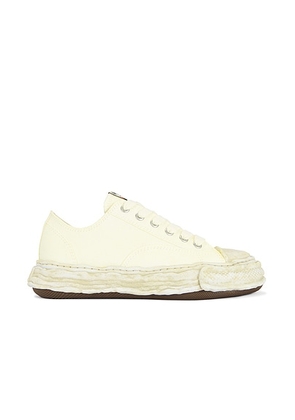 Maison MIHARA YASUHIRO Peterson 23 Original Sole Canvas Garment Dye Low Top Sneaker in White - Ivory. Size 43 (also in ).