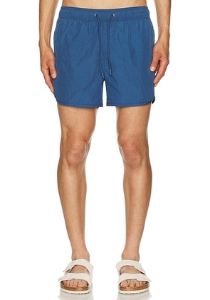 Onia Nylon Crinkle 4 Scallop Swim Trunk in Pool Blue - Blue. Size XL/1X (also in ).