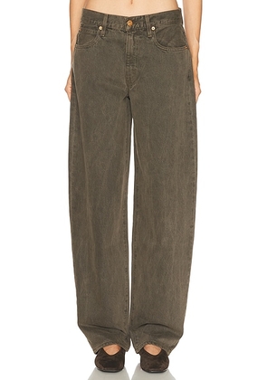 SLVRLAKE Ella Mid Rise Curve Leg in Keystone Mountain - Charcoal. Size 25 (also in 26, 29, 30).