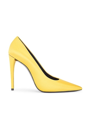 Saint Laurent Monceau Pump in Ocre - Yellow. Size 37 (also in 37.5, 38.5, 39, 39.5, 40, 42).