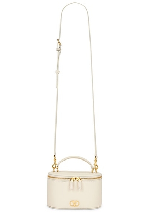 Valentino Garavani VLogo Signature Vanity Case Bag in Light Ivory - Ivory. Size all.