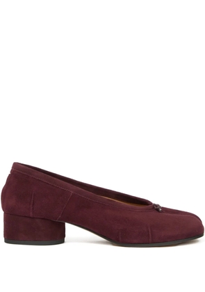 Maison Margiela Tabi block-heel suede pumps - Red