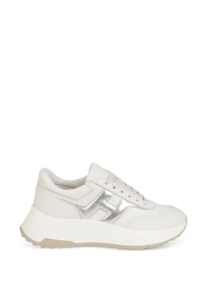 Hogan logo-detail lace-up sneakers - White