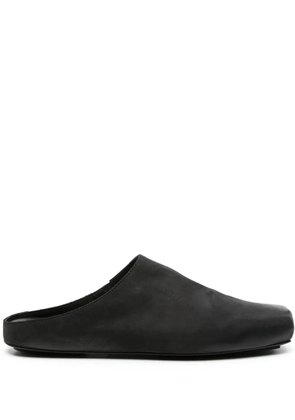 Uma Wang square-toe leather slippers - Black
