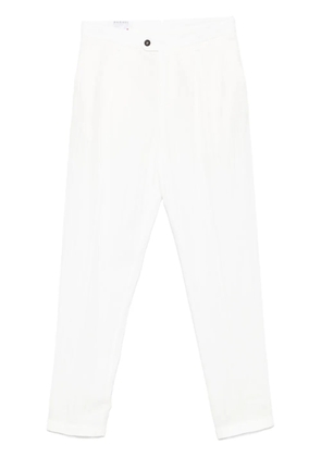 Eleventy tapered chinos - White