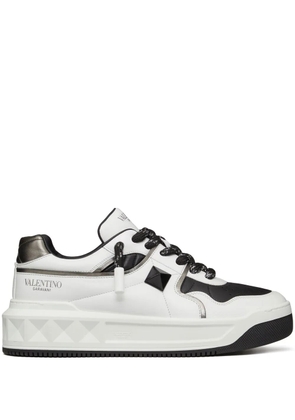 Valentino Garavani One Stud XL sneakers - White