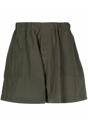 Mackintosh logo-patch track shorts - Green