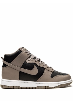 Nike Dunk High 'Moon Fossil' sneakers - Black