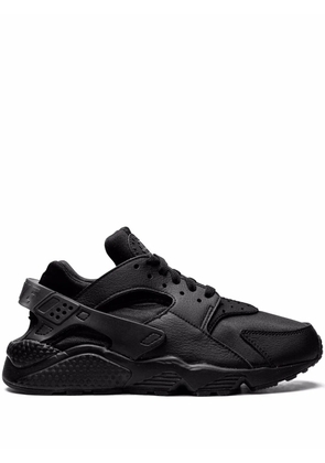 Nike Air Huarache 'Triple Black' sneakers
