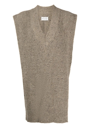 Maison Margiela intarsia-knit V-neck vest - Brown