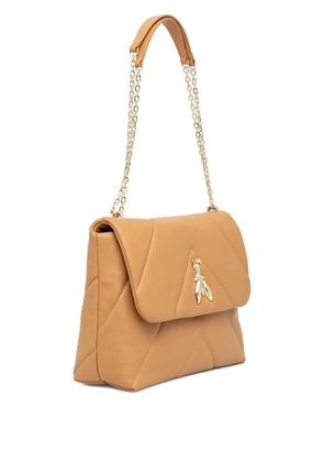 Patrizia Pepe quilted chain cross body bag - Neutrals