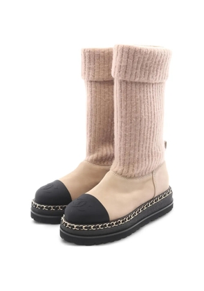 CHANEL Pre-Owned 1986-1988 CC-logo boots - Neutrals