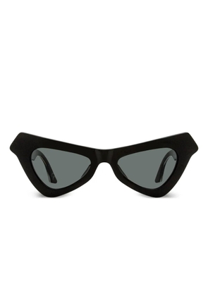 Marni Eyewear Fairy Pools cat-eye frame sunglasses - Black