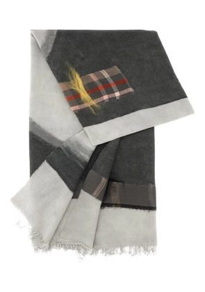 Exquisite J patchwork fringed scarf - Grey