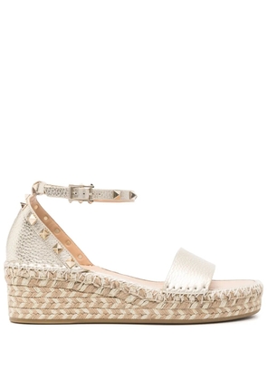 Valentino Garavani Rockstud-embellished espadrilles - Gold