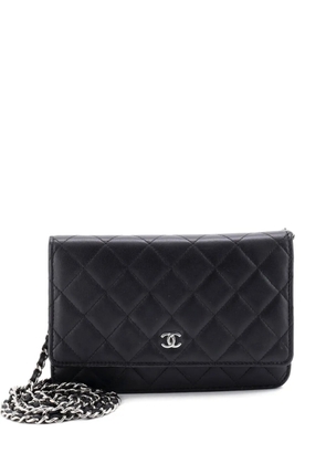 CHANEL Pre-Owned Wallet on Chain Quilted Lambskin crossbody bag - Black