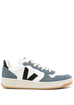 VEJA logo-patch suede sneakers - White