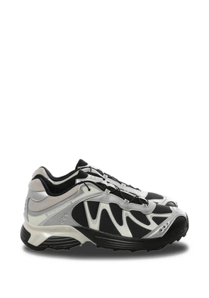 Salomon XT-Whisper panelled sneakers - Black
