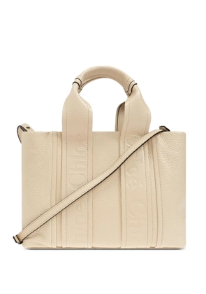 Chloé small embossed tote bag - Neutrals