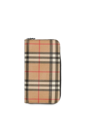 Burberry Vintage-Check zip-around wallet - Neutrals