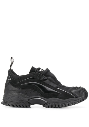 Random Identities contrast panel toggle detail sneakers - Black