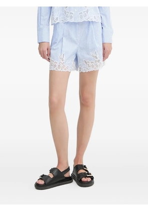 Karl Lagerfeld striped lace-trimmed shorts - 1UO BLUE