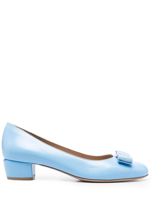 Ferragamo kitten heel pumps - Blue